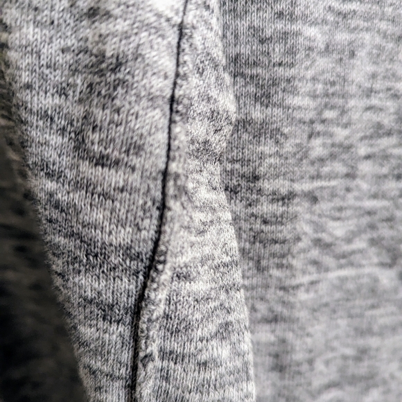 ⚡ H&M top color grey size XL - Picture 5 of 8